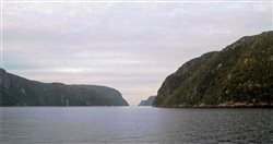 Vue de la sortie d'Hare bay